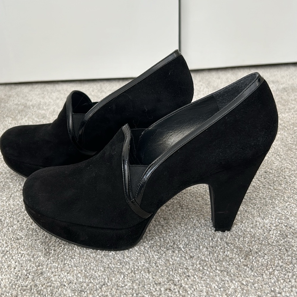 Stuart black suede Platform heels